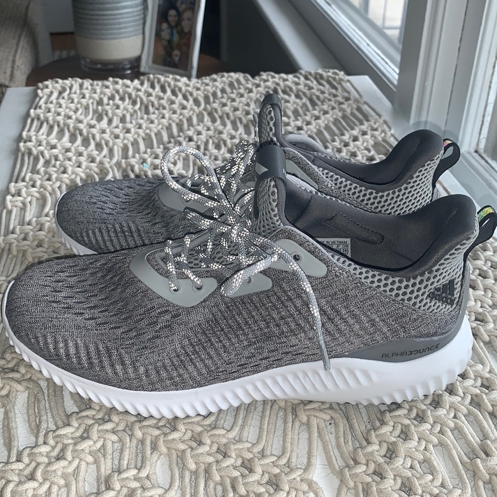 Adidas tennis shoes